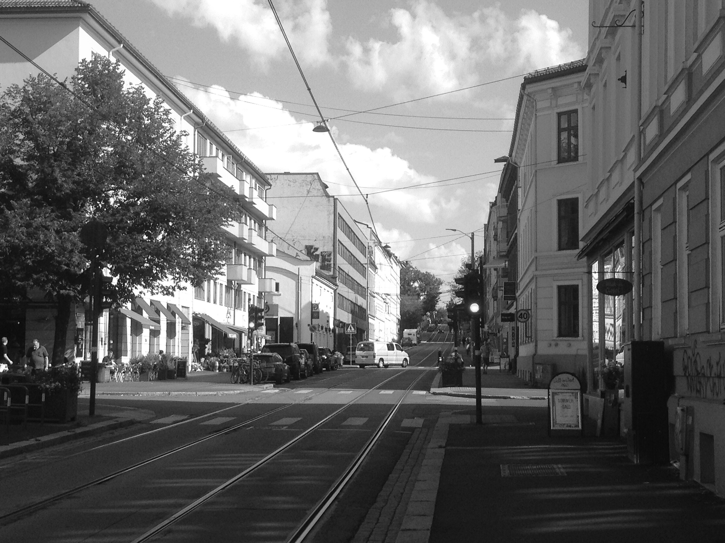 View down Theresesgate